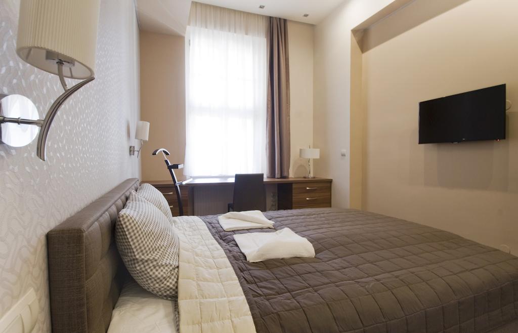 Nn Apartman Βουδαπέστη Δωμάτιο φωτογραφία